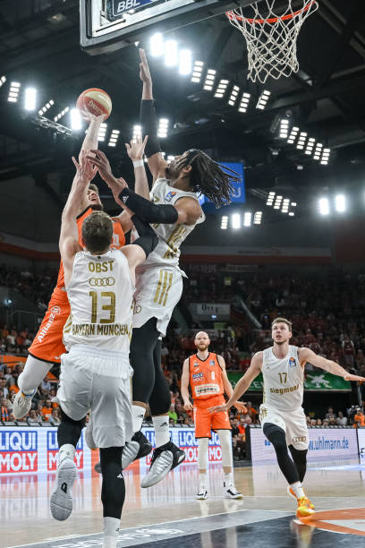 间的考察与 间的考察与